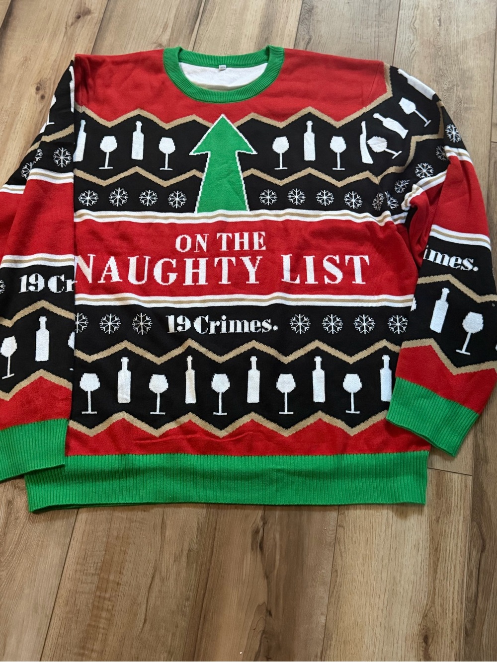 🎄 Stand out at your next holiday party with this Snoop Dogg x 19 Crimes